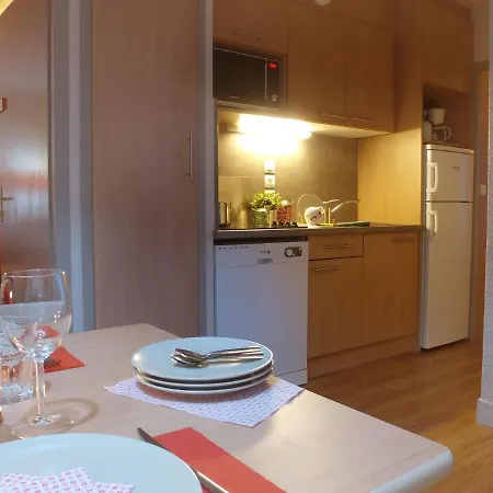 Apartment With Balcony Or Terrace *